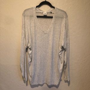 CAbi double-v long sleeve top size XL